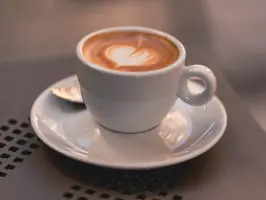 Kava s biljnim mlijekom